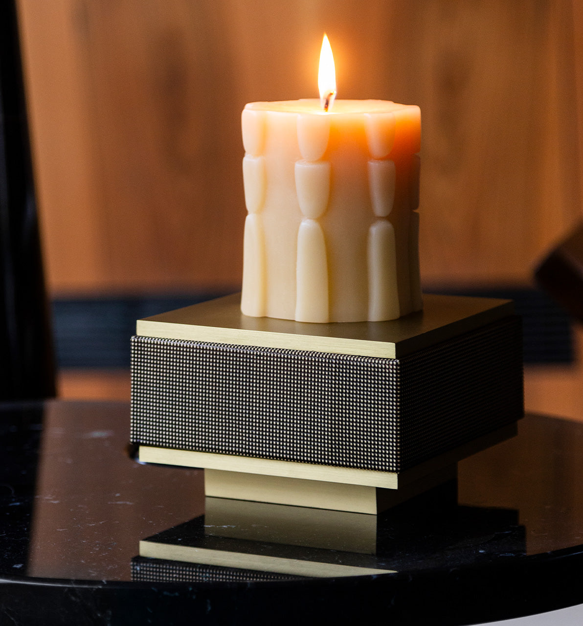 LAZLO Candleholder